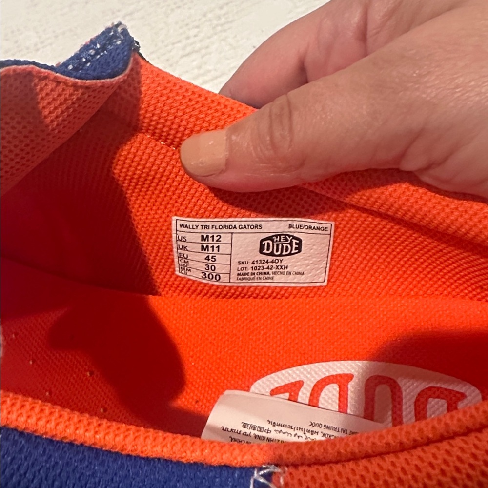 HEY DUDE Wally Tri Florida Gators Men’s 12 NWT College Spirit Orange Blue White - Picture 8 of 9